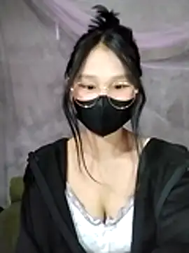 saronla 03 online show from 11-27-25, 02:23