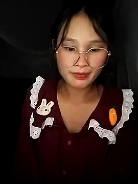 Snapshot of saronla_03 chatting on 09-17-25, 04:20 saronla 03 online show from 09-17-25, 04:20