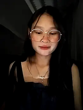 Snapshot of saronla_03 chatting on 10-01-25, 06:51 saronla 03 online show from 10-01-25, 06:51