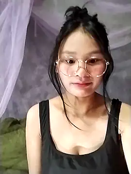 saronla 03 online show from 11-28-25, 02:06