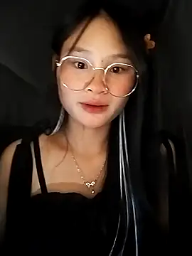 Snapshot of saronla_03 chatting on 09-28-25, 03:19 saronla 03 online show from 09-28-25, 03:19