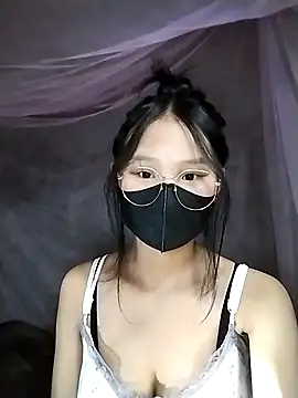 saronla 03 online show from 11-16-25, 06:40