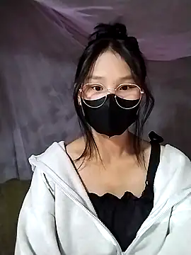 saronla 03 online show from 11-26-25, 02:11