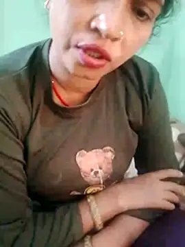 Snapshot of Chandrakanta-Devi chatting on 11-02-25, 06:18 Chandrakanta-Devi online show from 11-02-25, 06:18