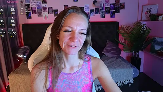 Jesica mooon online show from 01-17-26, 01:31