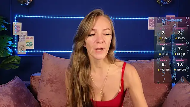 Snapshot of Jesica_mooon chatting on 10-02-25, 01:31 Jesica mooon online show from 10-02-25, 01:31