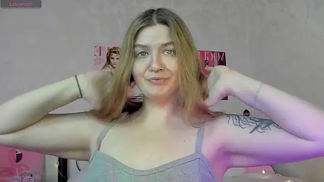 Snapshot of Ruby_Al1en chatting on 02-01-26, 01:15 Ruby Al1en online show from 02-01-26, 01:15