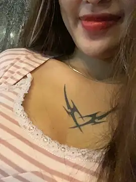   BabyShowPublic   online show from 04-02-26, 01:40