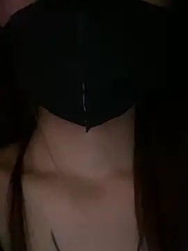   BabyShowPublic   online show from 04-15-26, 04:22