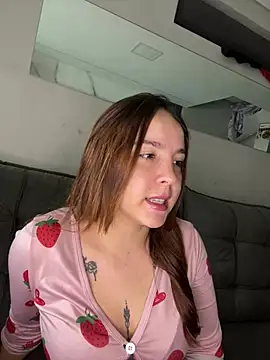 m0ranguinh0s2 online show from 05-25-26, 02:05