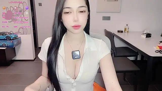 Scarlett-bb online show from 10-19-25, 08:44