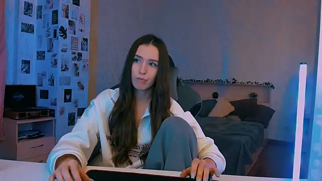 yourrdanceteacher online show from 10-28-25, 08:08