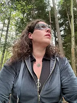 Nadja Noir online show from 04-19-26, 12:17