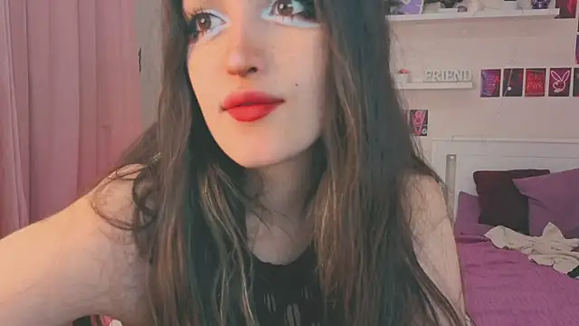 Snapshot of kamila_blush chatting on 09-17-25, 09:50 kamila blush online show from 09-17-25, 09:50