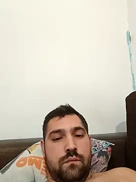 Snapshot of flr196 chatting on 12-20-25, 09:39 flr196 online show from 12-20-25, 09:39