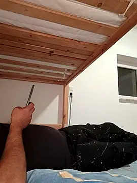 Snapshot of flr196 chatting on 09-27-25, 06:36 flr196 online show from 09-27-25, 06:36