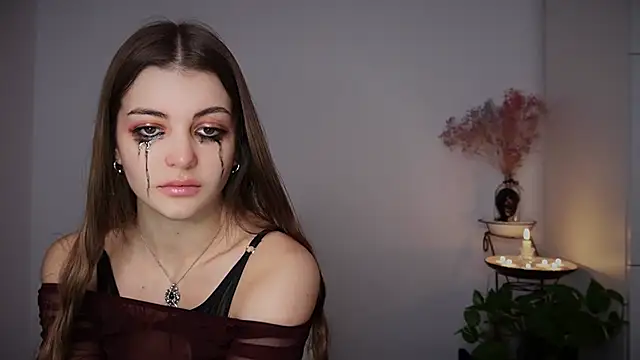 MayTease online show from 10-31-25, 08:49