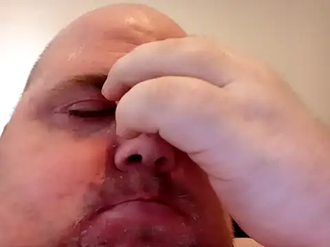 Nigel1121 online show from 04-07-26, 12:23