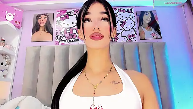 Snapshot of Ariana_Keyss chatting on 10-17-25, 11:39 Ariana Keyss online show from 10-17-25, 11:39