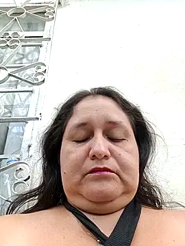 Snapshot of Dirty-Mature chatting on 09-09-25, 12:47 Dirty-Mature online show from 09-09-25, 12:47