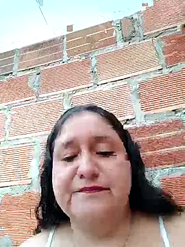 Snapshot of Dirty-Mature chatting on 10-06-25, 10:49 Dirty-Mature online show from 10-06-25, 10:49