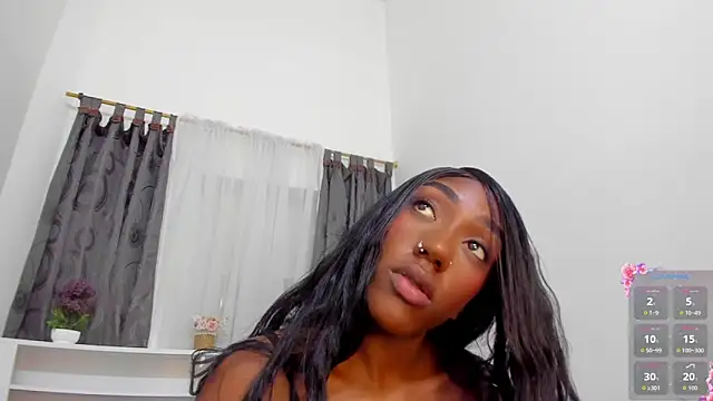 Mistt Mia online show from 05-27-26, 01:57