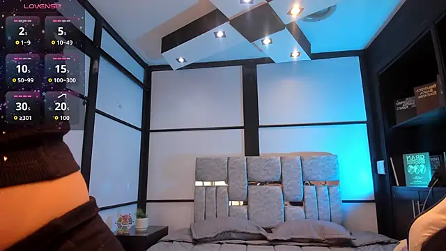 SamaraAnders  online show from 02-22-26, 05:10