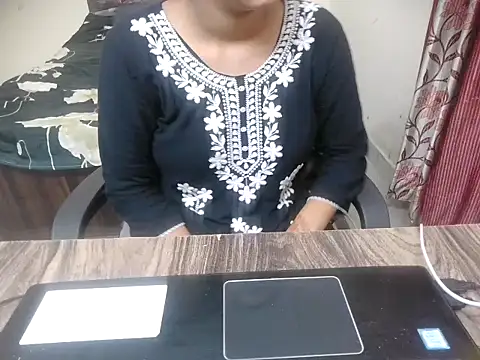 Snapshot of lusty_kaira chatting on 07-24-26, 05:58 lusty kaira online show from 07-24-26, 05:58