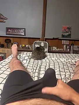 Snapshot of sharemyself chatting on 09-15-25, 12:22 sharemyself online show from 09-15-25, 12:22