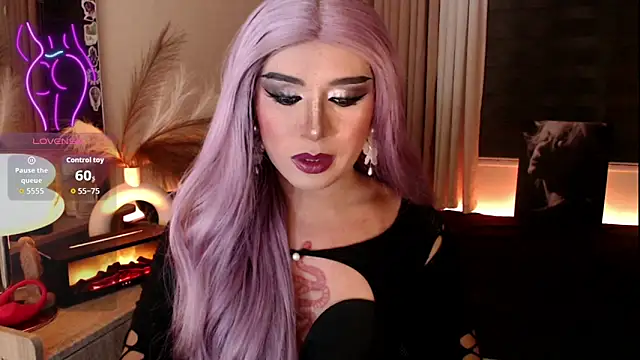 Snapshot of mslilly_croft chatting on 05-03-26, 04:54 mslilly croft online show from 05-03-26, 04:54