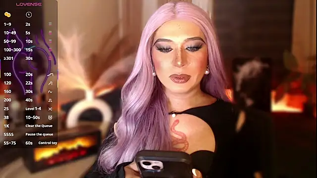 Snapshot of mslilly_croft chatting on 03-03-26, 03:46 mslilly croft online show from 03-03-26, 03:46