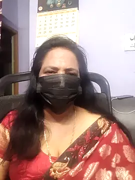 Snapshot of mallu-lover chatting on 09-26-25, 01:51 mallu-lover online show from 09-26-25, 01:51