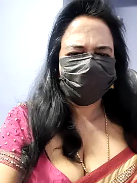 Snapshot of mallu-lover chatting on 10-02-25, 11:41 mallu-lover online show from 10-02-25, 11:41
