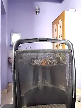 mallu-lover online show from 11-08-25, 11:41