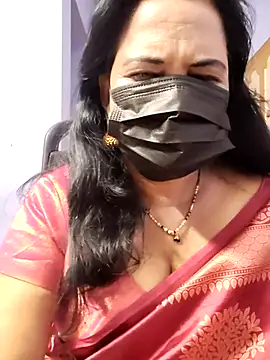 Snapshot of mallu-lover chatting on 10-14-25, 12:44 mallu-lover online show from 10-14-25, 12:44