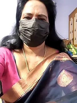 Snapshot of mallu-lover chatting on 09-25-25, 11:55 mallu-lover online show from 09-25-25, 11:55