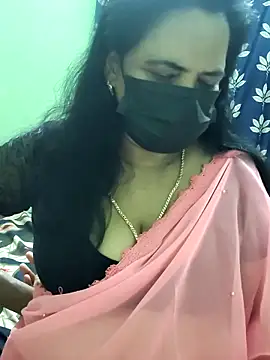 Snapshot of mallu-lover chatting on 10-05-25, 05:58 mallu-lover online show from 10-05-25, 05:58