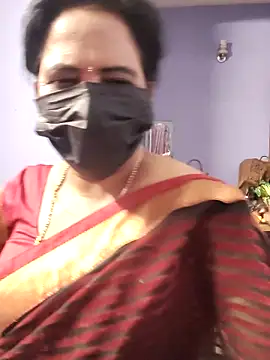 Snapshot of mallu-lover chatting on 09-28-25, 02:40 mallu-lover online show from 09-28-25, 02:40