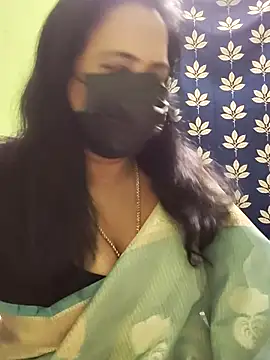 mallu-lover online show from 11-12-25, 01:26