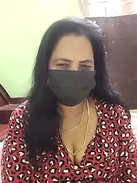 Snapshot of mallu-lover chatting on 09-16-25, 04:46 mallu-lover online show from 09-16-25, 04:46