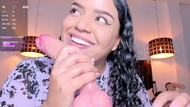 emily perezz online show from 02-02-26, 07:24