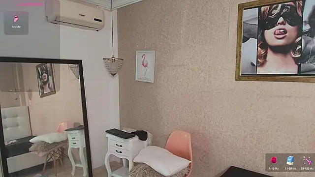 Miladiosa online show from 10-05-25, 11:56