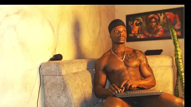 Snapshot of MrByronStallion chatting on 10-03-25, 11:01 MrByronStallion online show from 10-03-25, 11:01