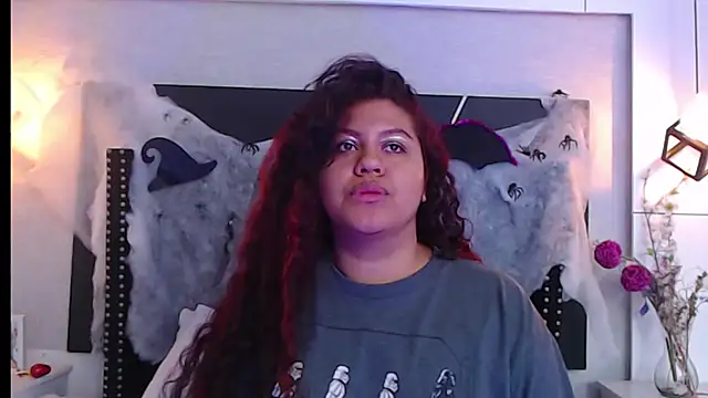 CloeStron online show from 10-24-25, 11:31