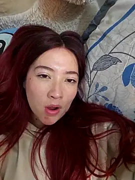 lunnaa  online show from 02-06-26, 03:35