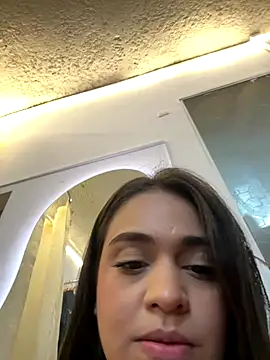 Snapshot of alana_dantes chatting on 10-28-25, 08:30 alana dantes online show from 10-28-25, 08:30