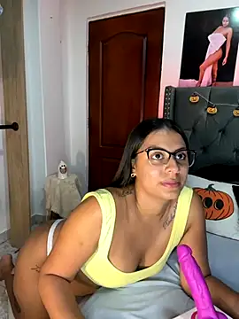ema zoe online show from 10-18-25, 12:01