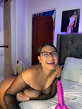 ema zoe online show from 11-27-25, 12:11