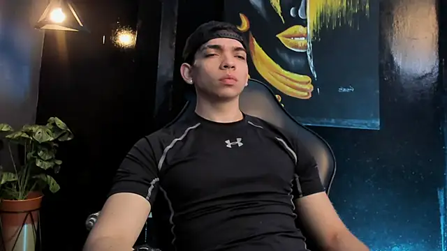 Eryonbradley online show from 11-18-25, 11:35