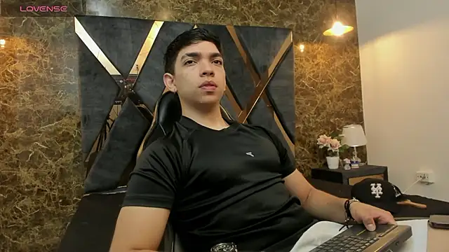 Eryonbradley online show from 02-24-26, 11:33